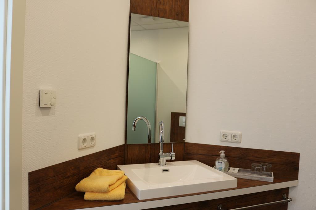 Hotel Baldus Делменхорст Стая снимка
