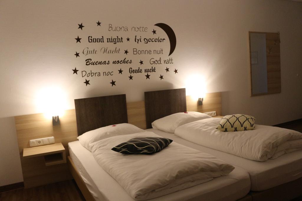 Hotel Baldus Делменхорст Стая снимка