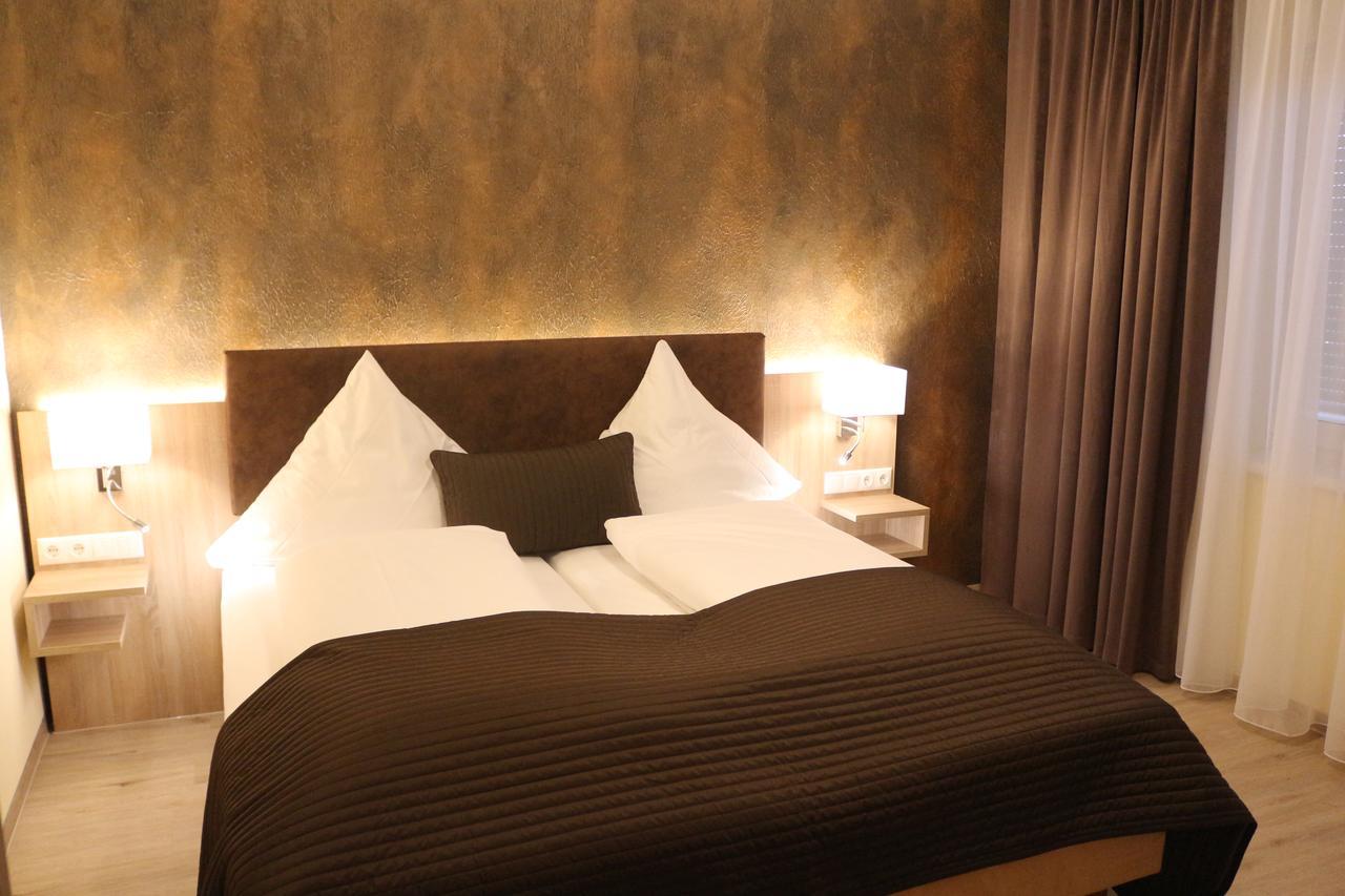 Hotel Baldus Делменхорст Екстериор снимка